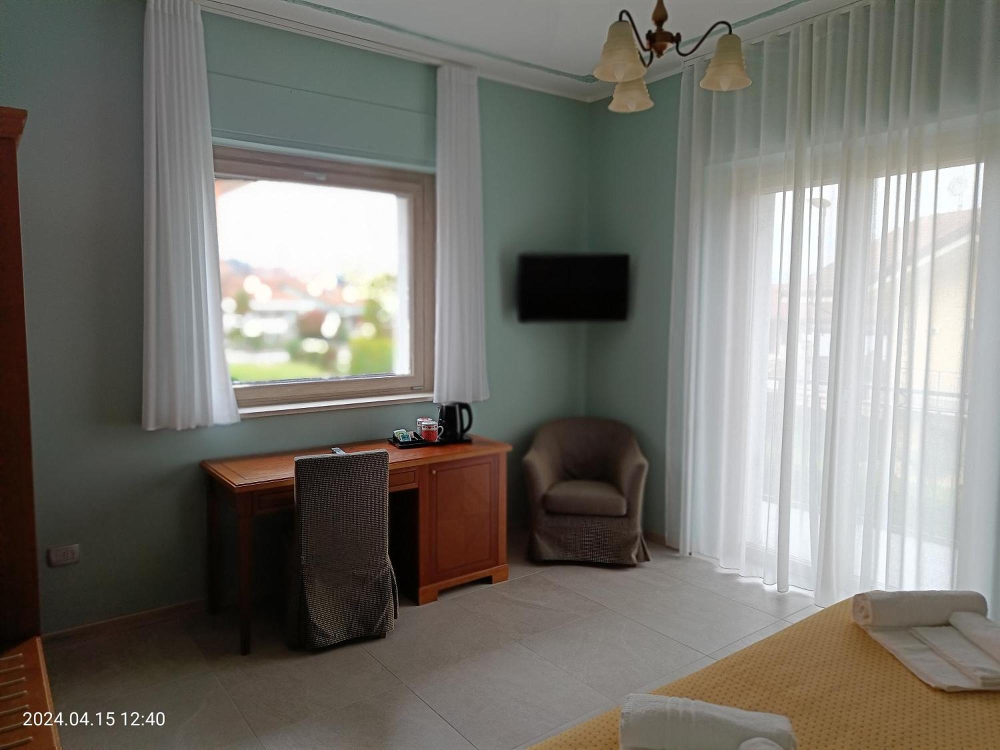 Villa Mariana Bed And Breakfast Saluzzo Esterno foto
